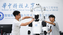湖北：新生代科研力量助推人形机器人加速成长
